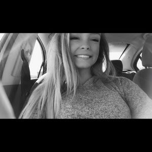 Meet your Posher, Alyssa